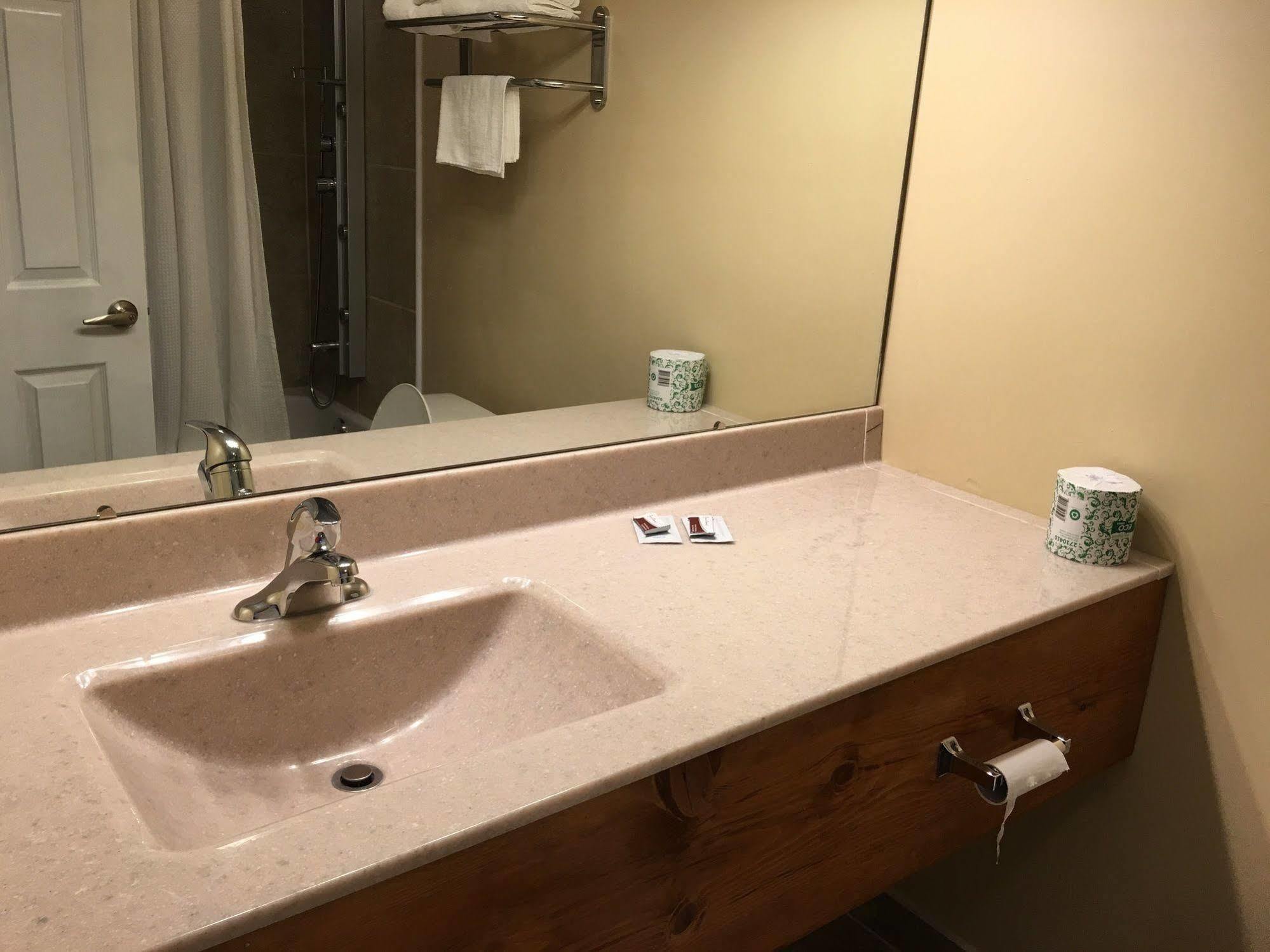 Budget Inn ジェファーソンシティ エクステリア 写真